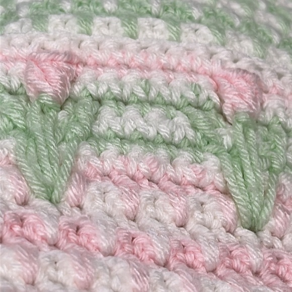 Pink and Green Crochet BABY CRIB BLANKET, PINK ROSE Throw Blanket SIZE 38X40” - Picture 9 of 9